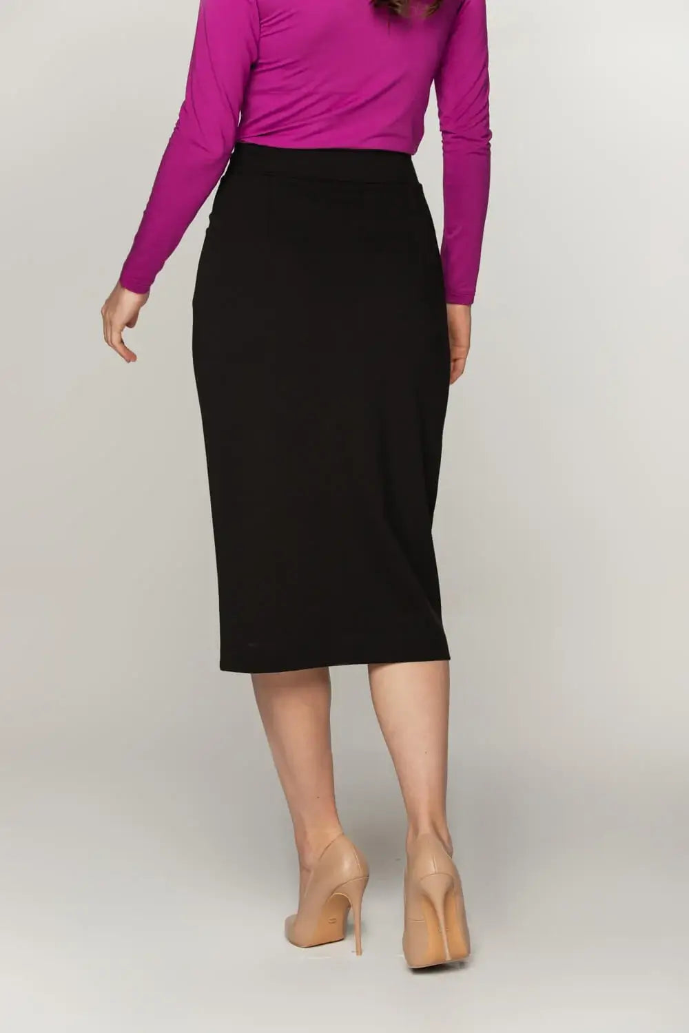 Black Knit Pencil Skirt with Two-Way Zipper