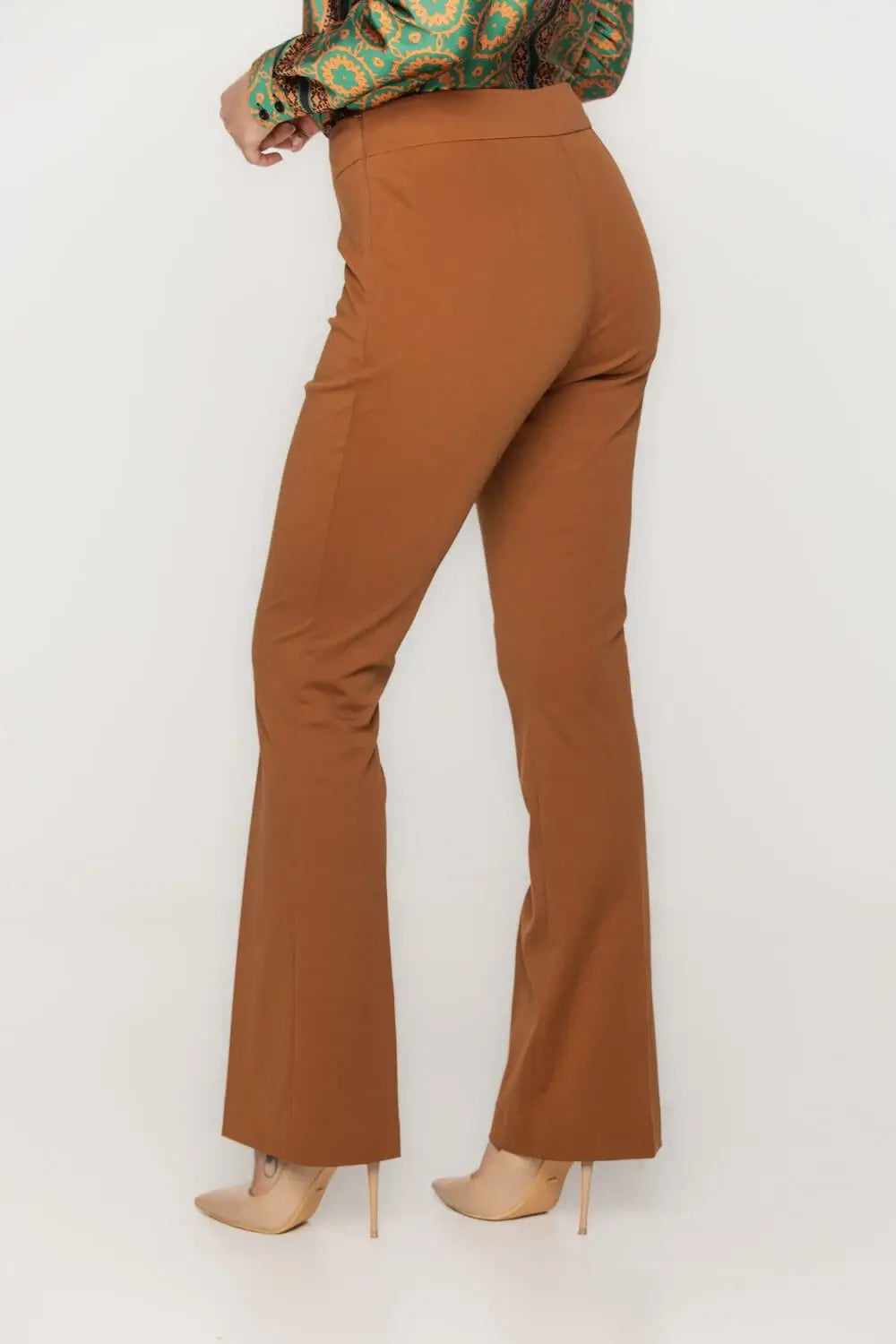 Cinnamon Flare Pant