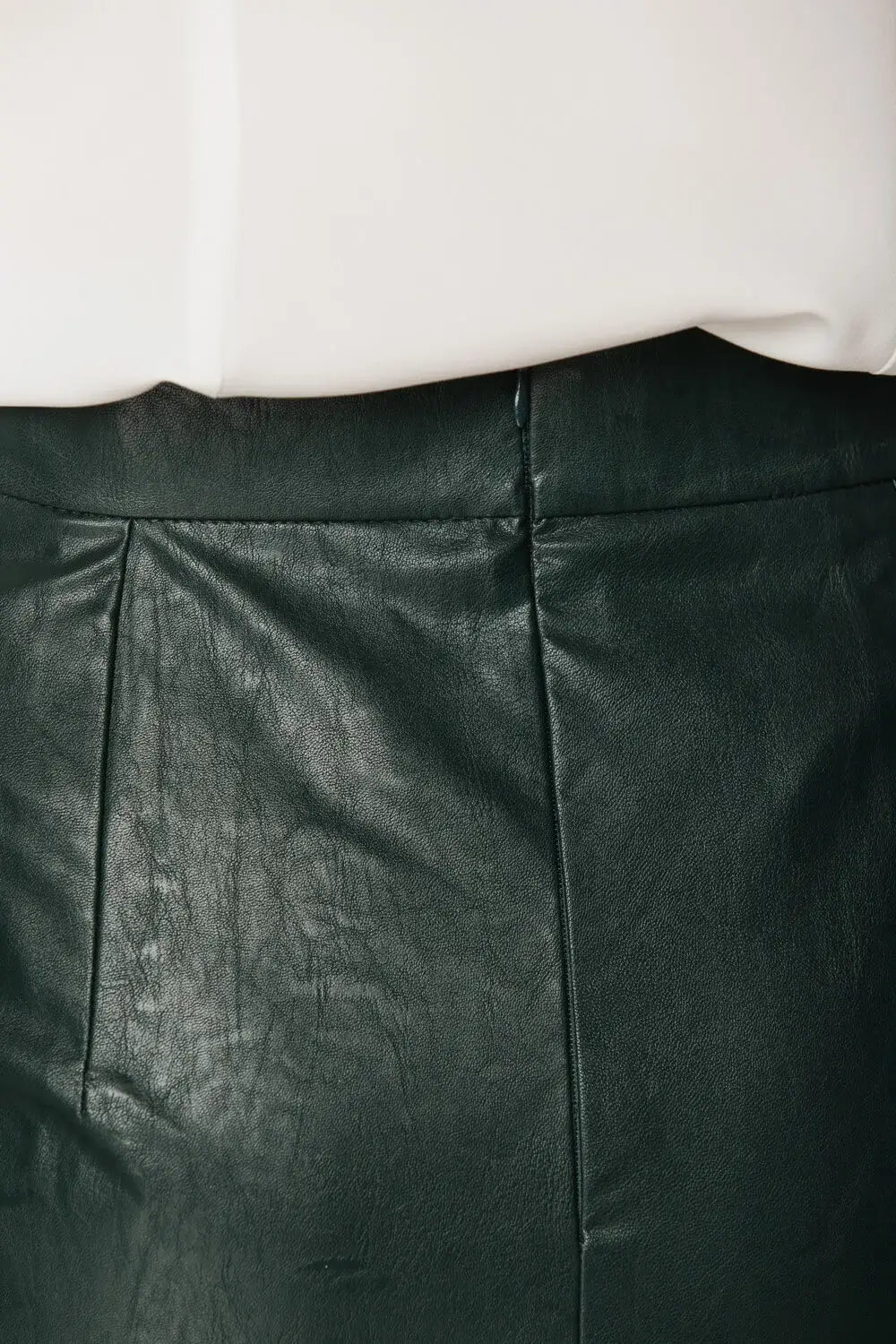 Fitted Knee-Length Dark Green Vegan Leather Skirt