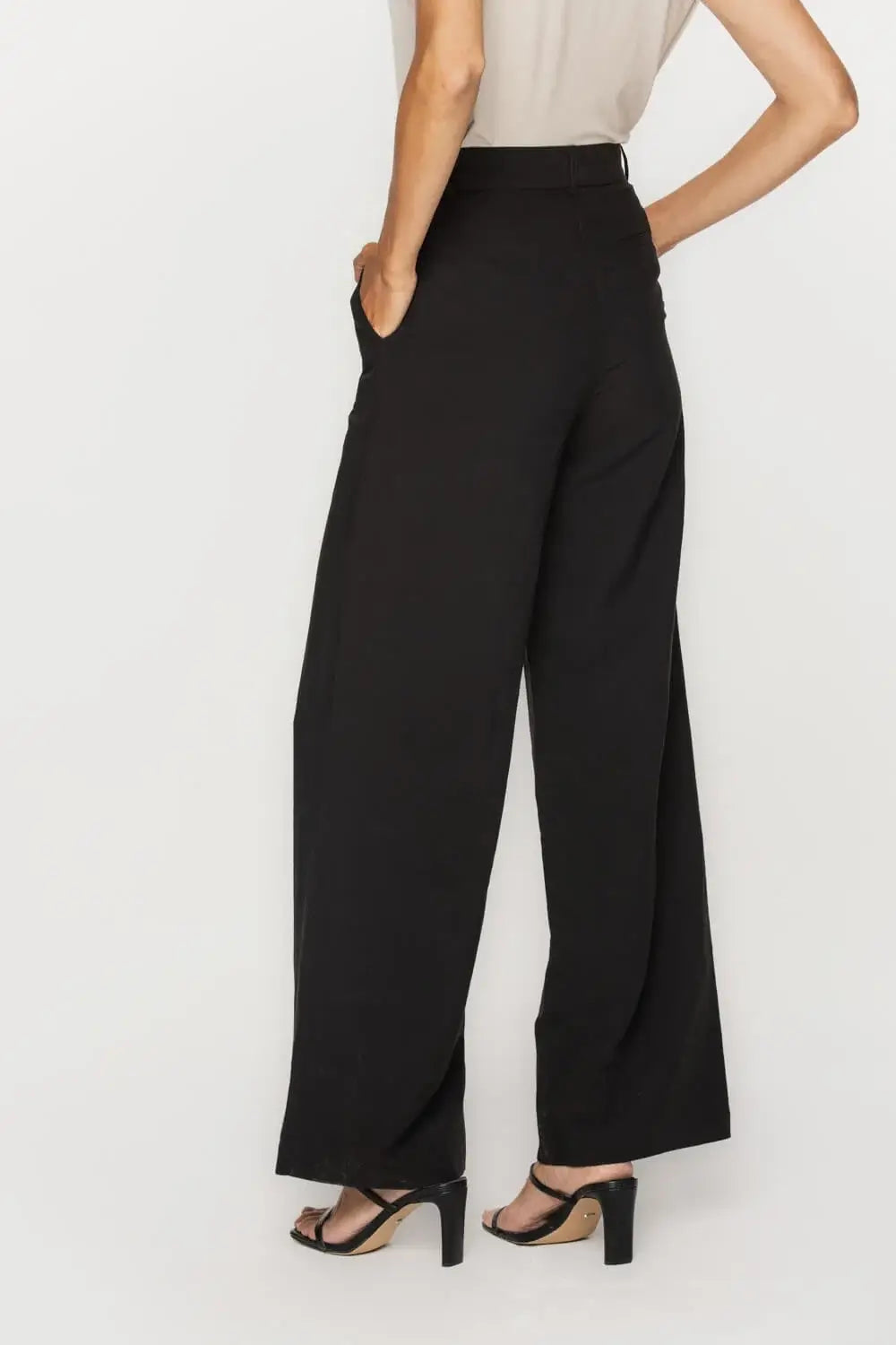 Wide Black Linen-Viscose Pant